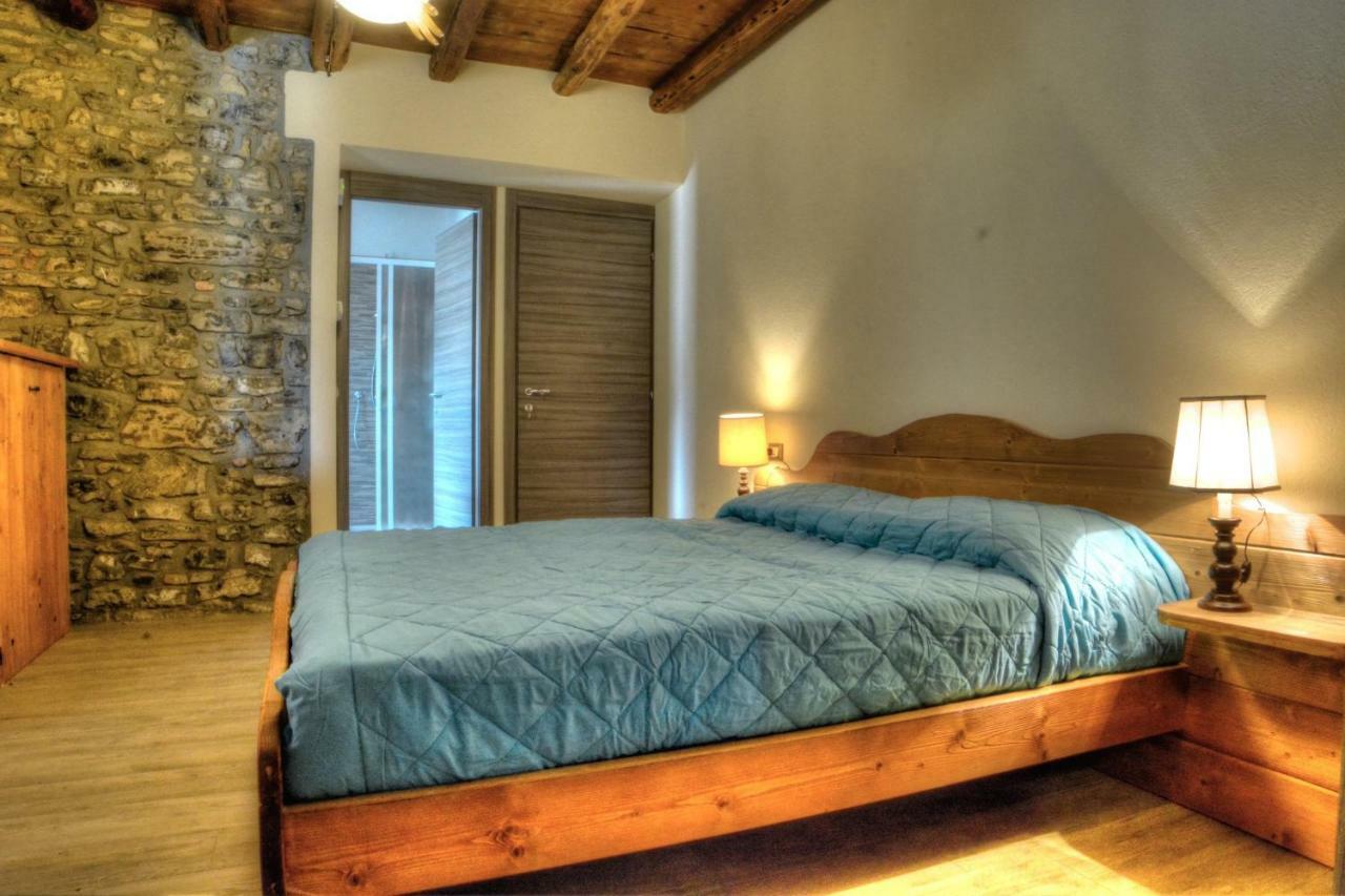 Cascina Del Sole Villa Asso Buitenkant foto